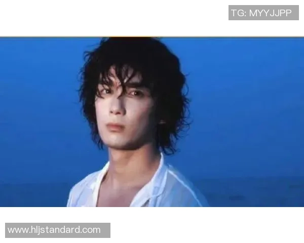 吴磊的爱情故事揭秘足球明星背后的妻子生活与情感历程